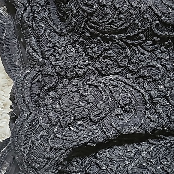 Beautiful Alex Evenings Off the Shoulder Dress. Size 18 Black. - Picture 4 of 6